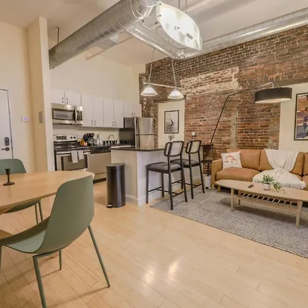 Simple Spacious Apartment
